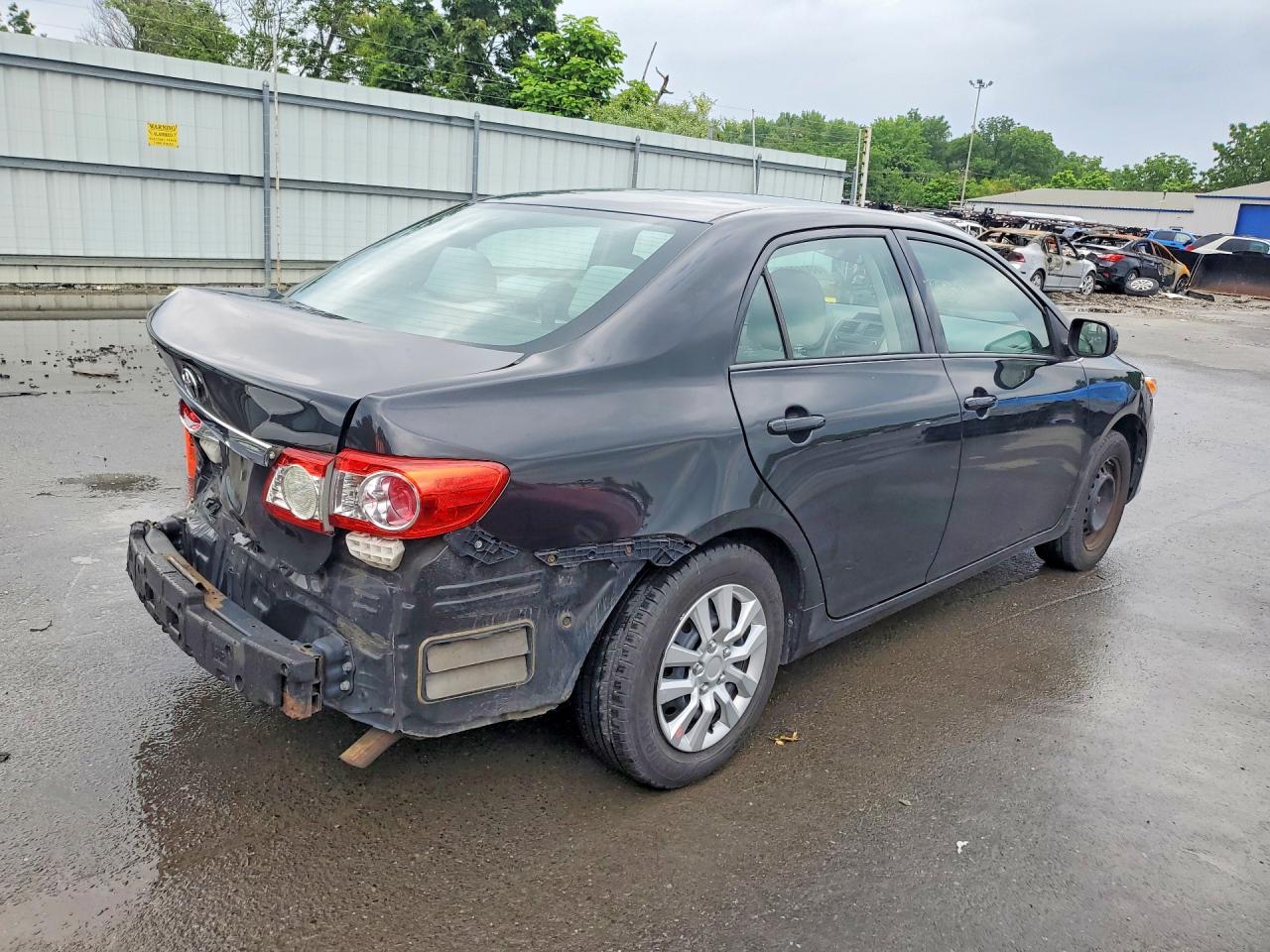 2013 TOYOTA COROLLA