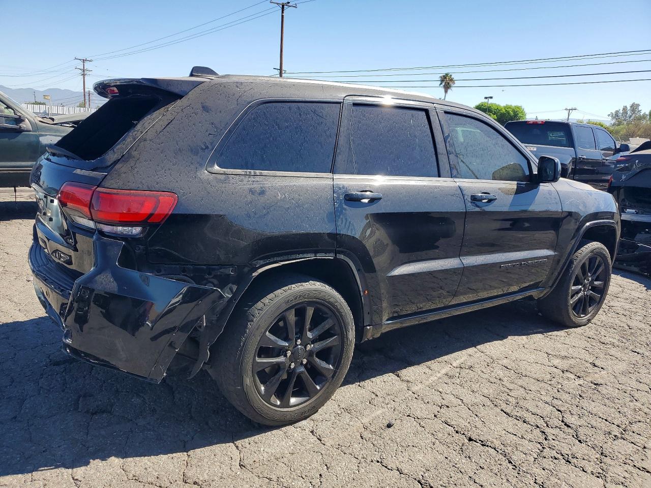 2017 JEEP CHEROKEE