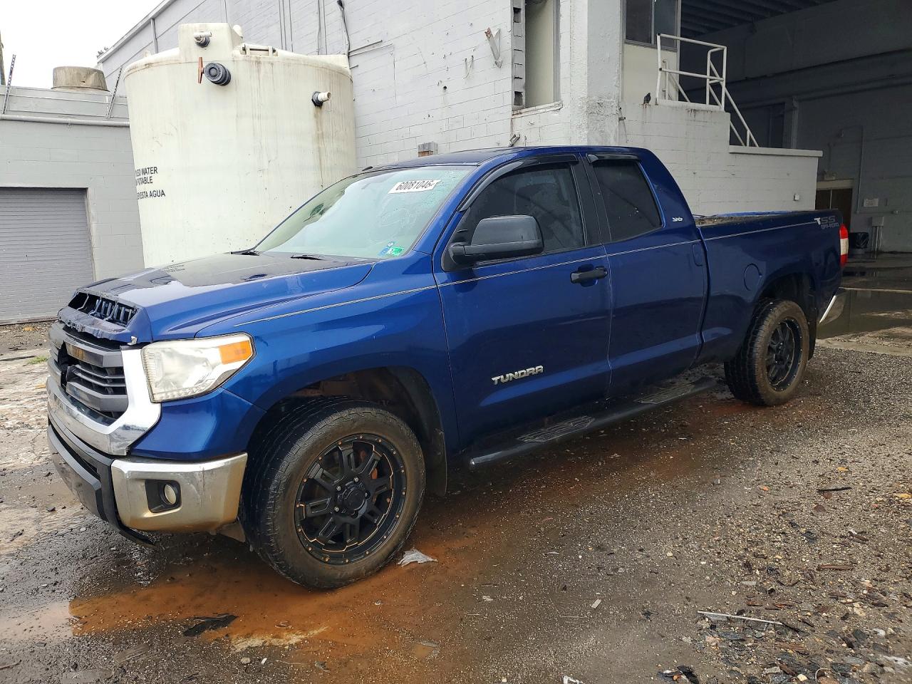 2015 TOYOTA TUNDRA