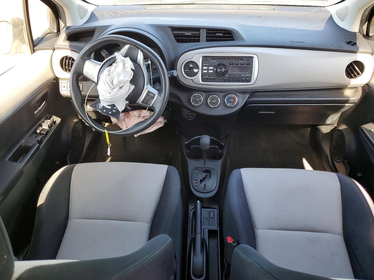 2014 TOYOTA YARIS