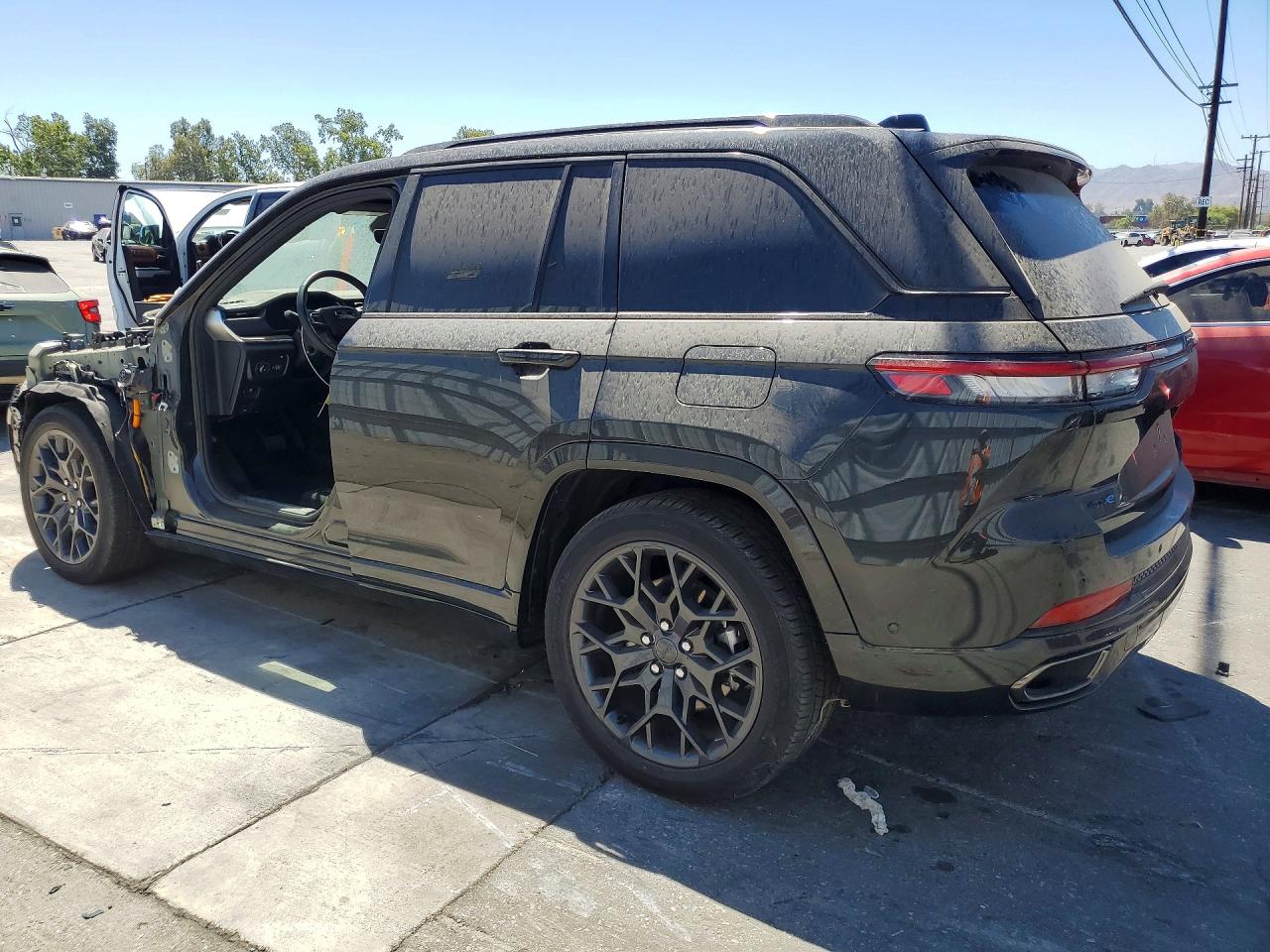 2024 JEEP CHEROKEE