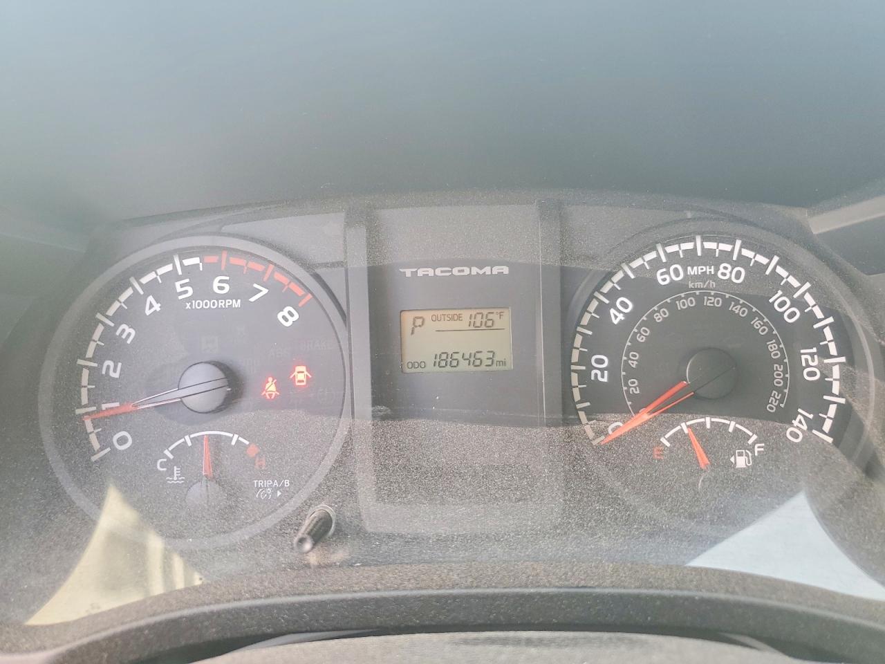 2016 TOYOTA TACOMA