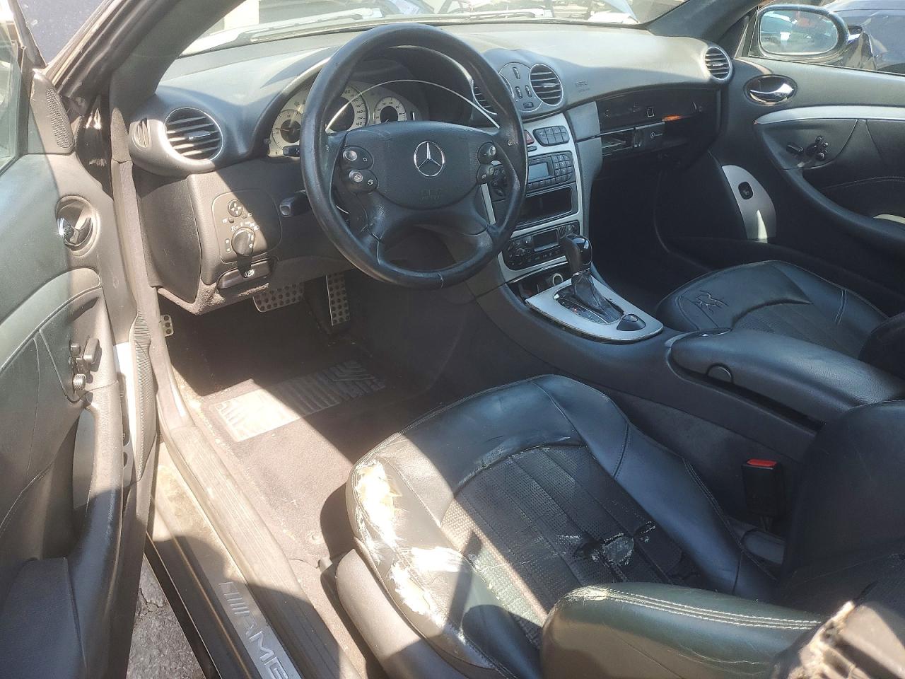 2004 MERCEDES-BENZ CLK-CLASS