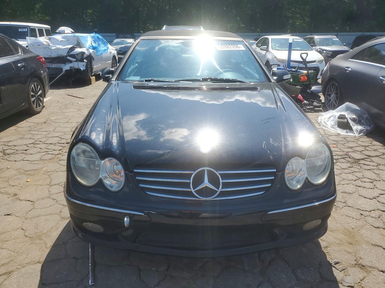2004 MERCEDES-BENZ CLK-CLASS
