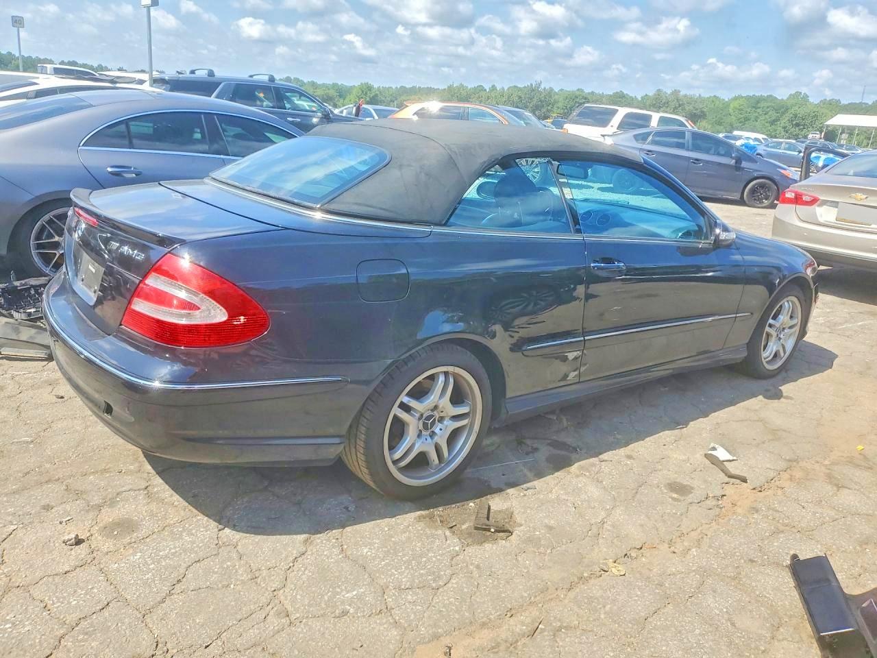 2004 MERCEDES-BENZ CLK-CLASS