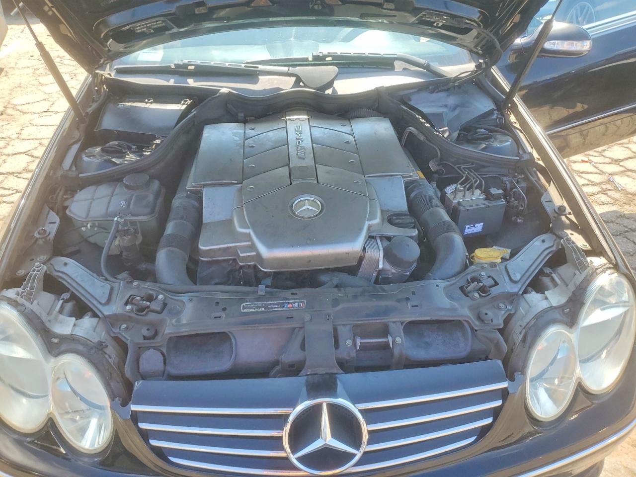 2004 MERCEDES-BENZ CLK-CLASS
