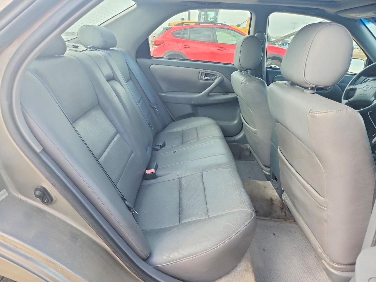 2001 TOYOTA CAMRY