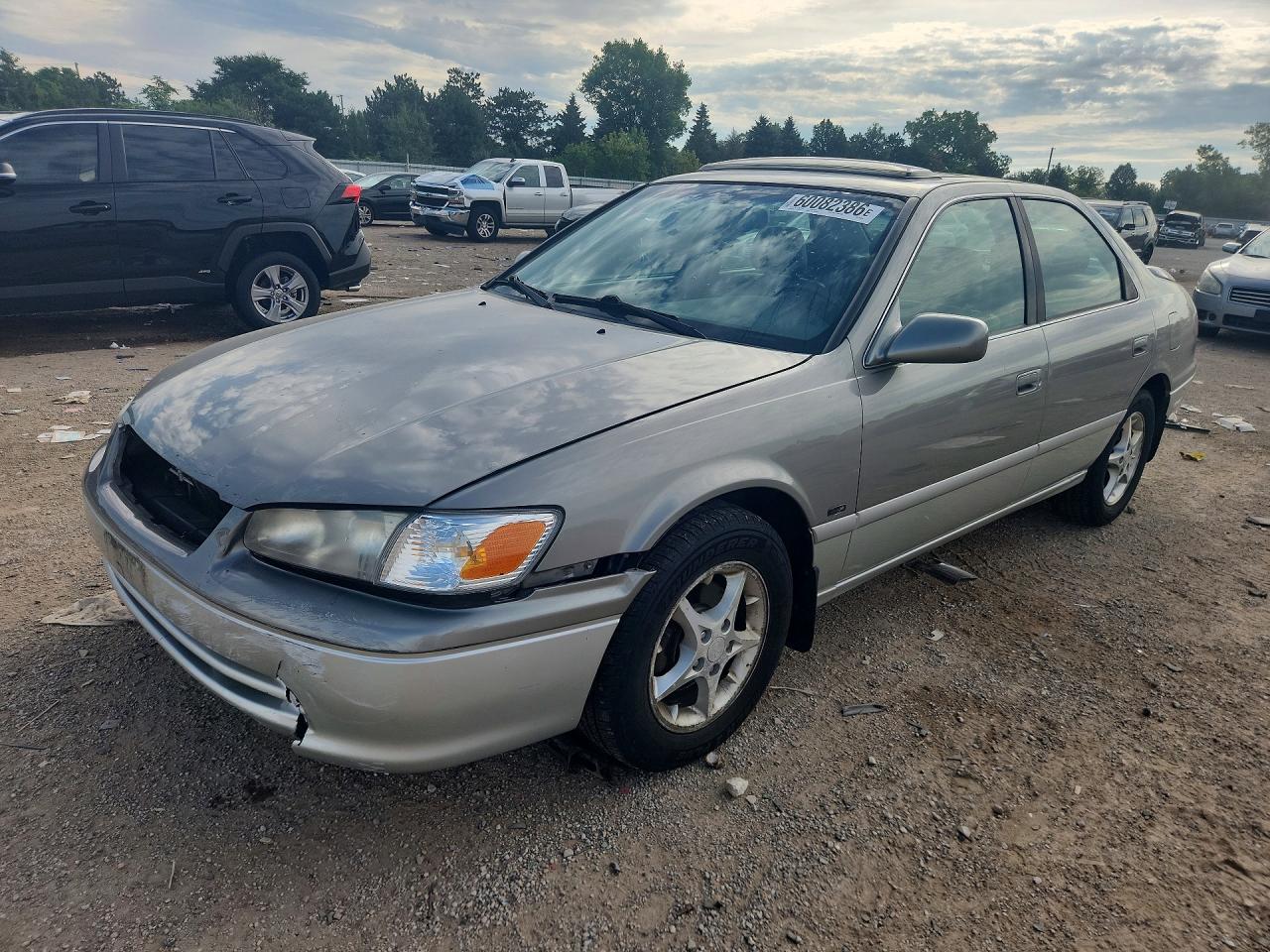 2001 TOYOTA CAMRY