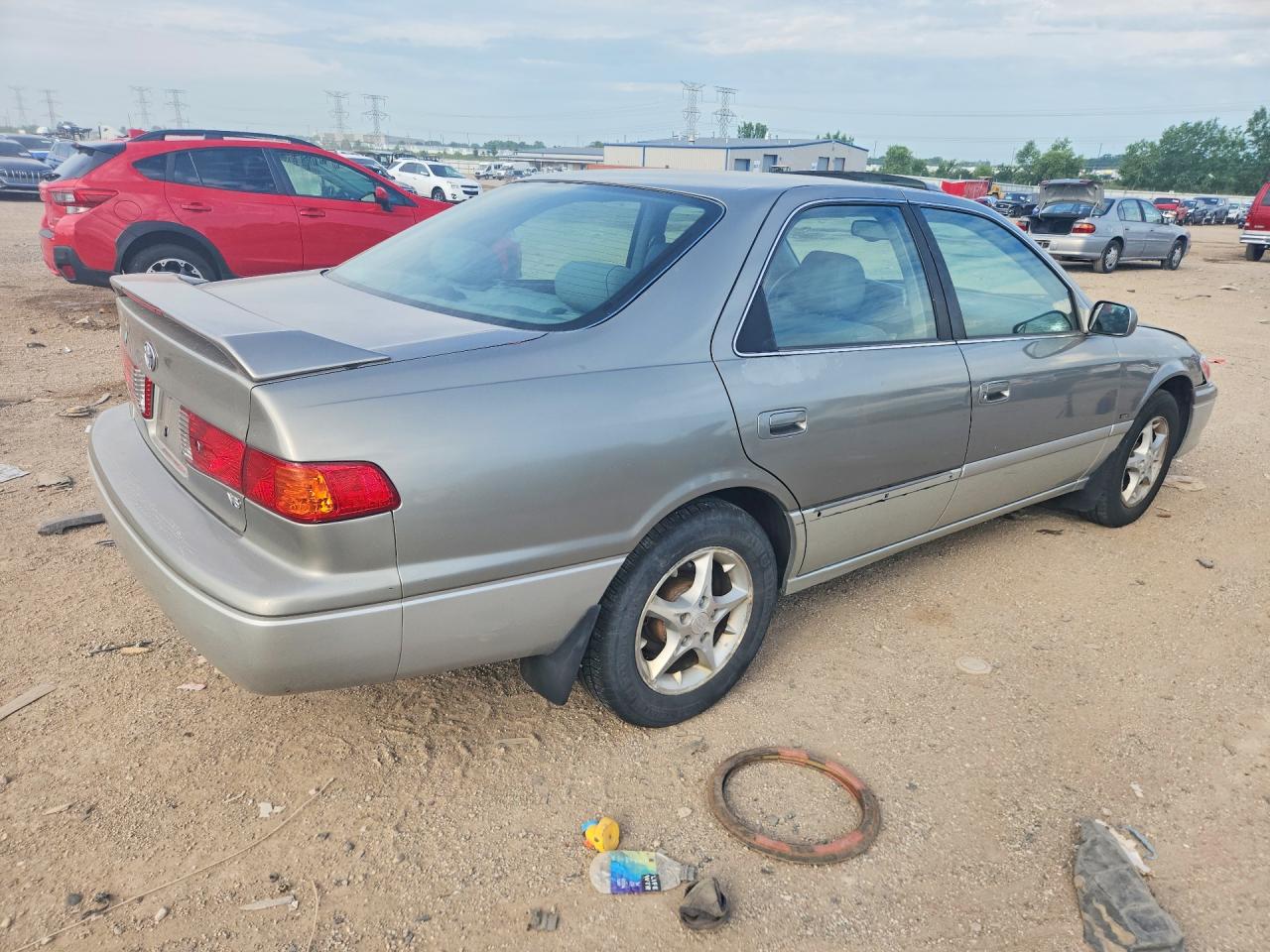 2001 TOYOTA CAMRY
