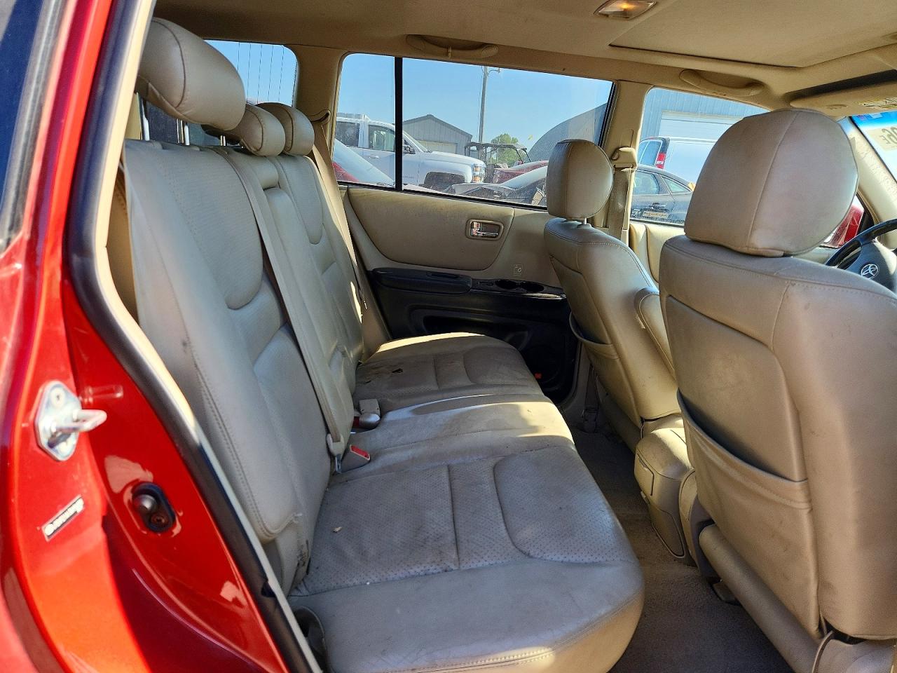 2003 TOYOTA HIGHLANDER