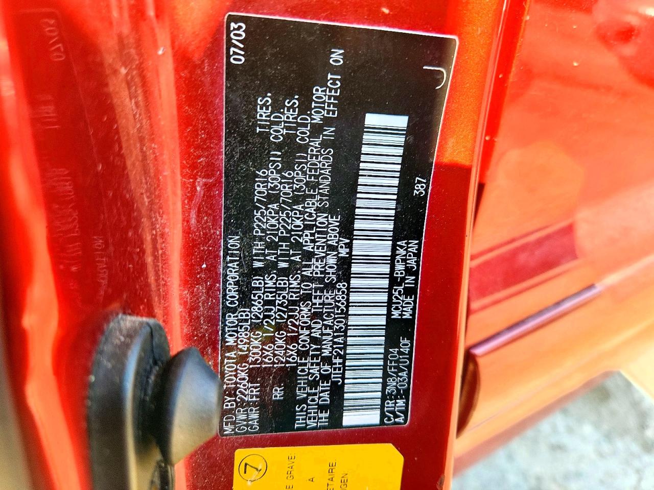2003 TOYOTA HIGHLANDER