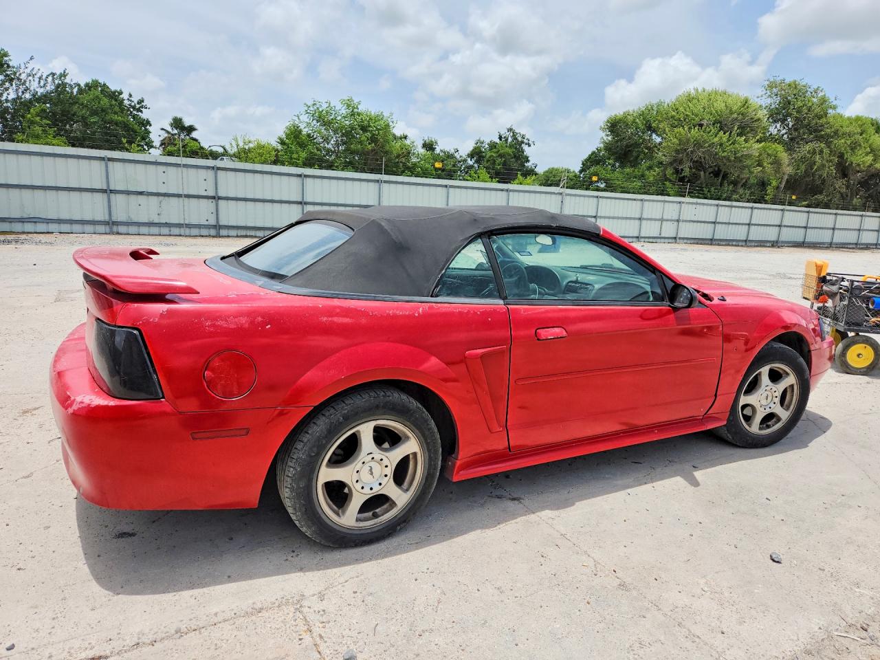 2003 FORD MUSTANG