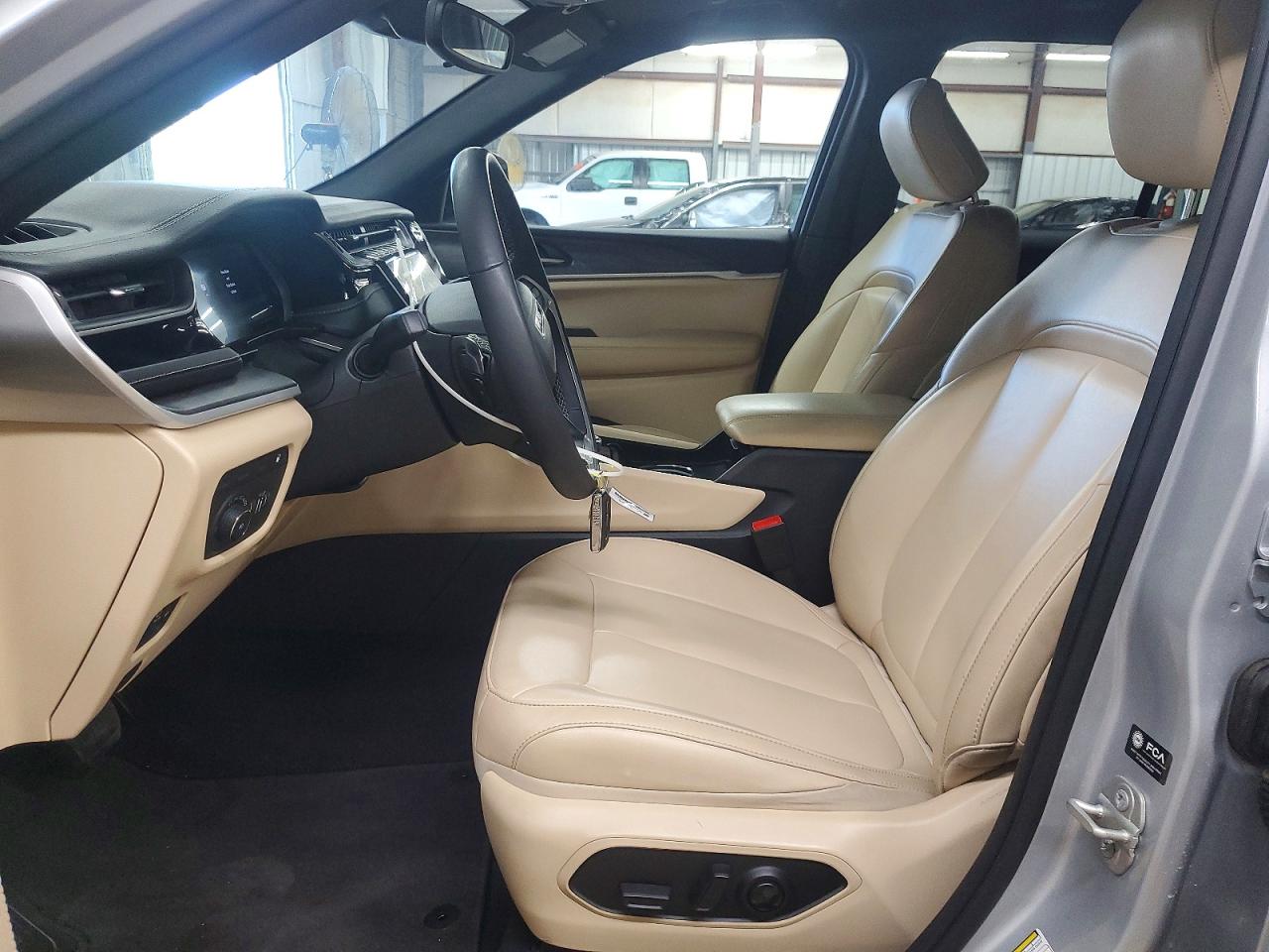 2024 JEEP GRAND CHER
