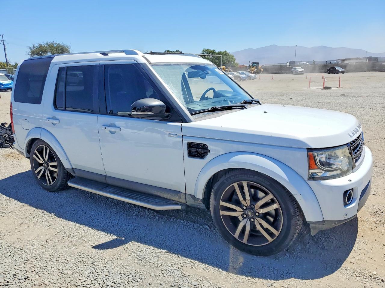 2016 LAND ROVER LR4