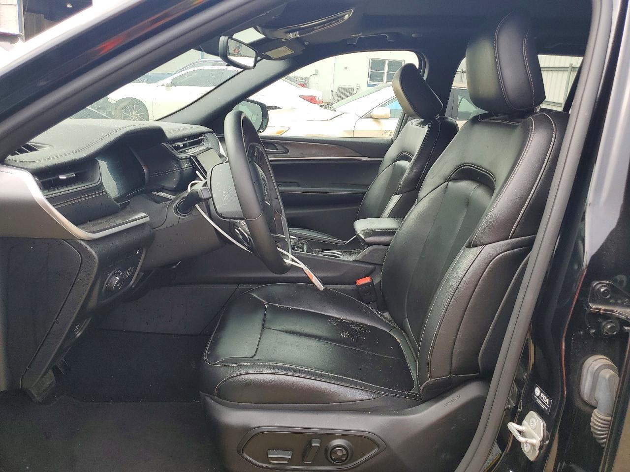 2024 JEEP GRAND CHER