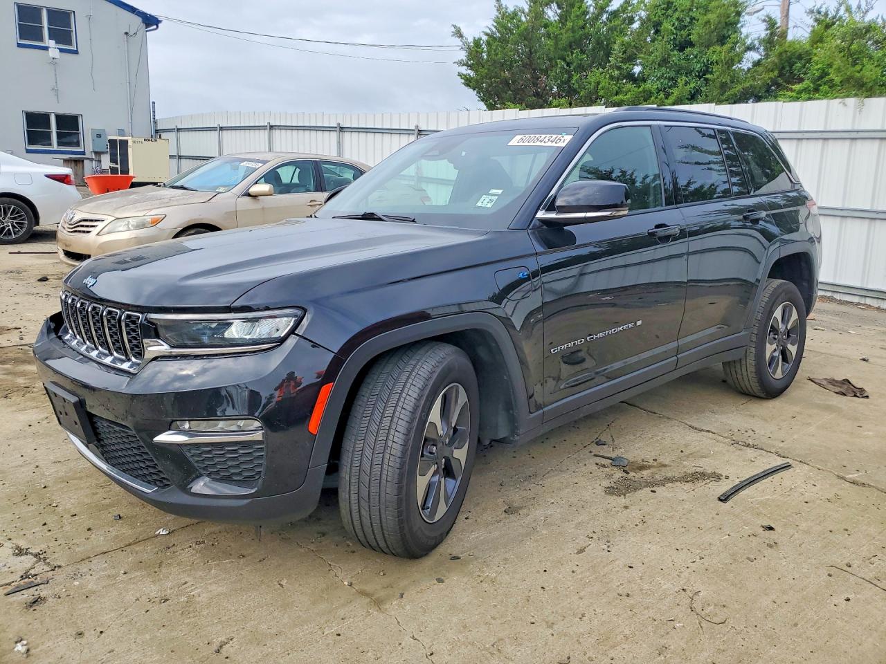 2024 JEEP GRAND CHER