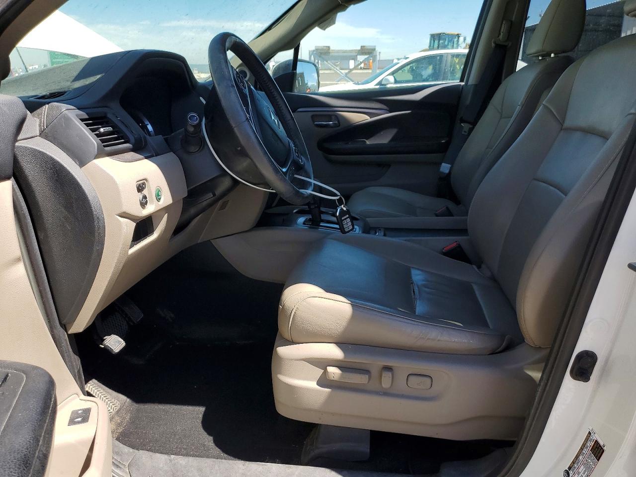 2017 HONDA PILOT