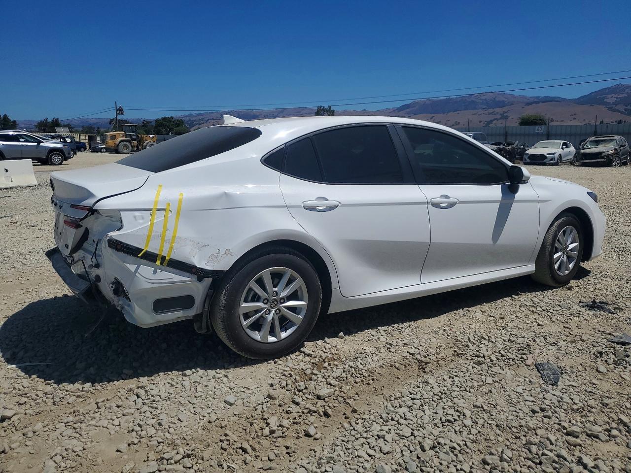 2026 TOYOTA CAMRY