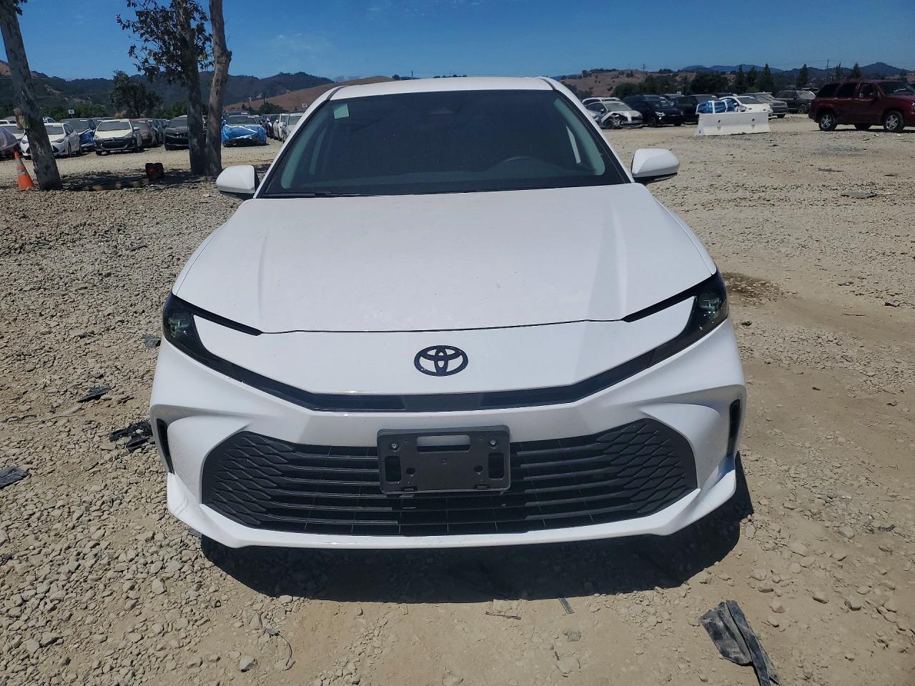 2026 TOYOTA CAMRY