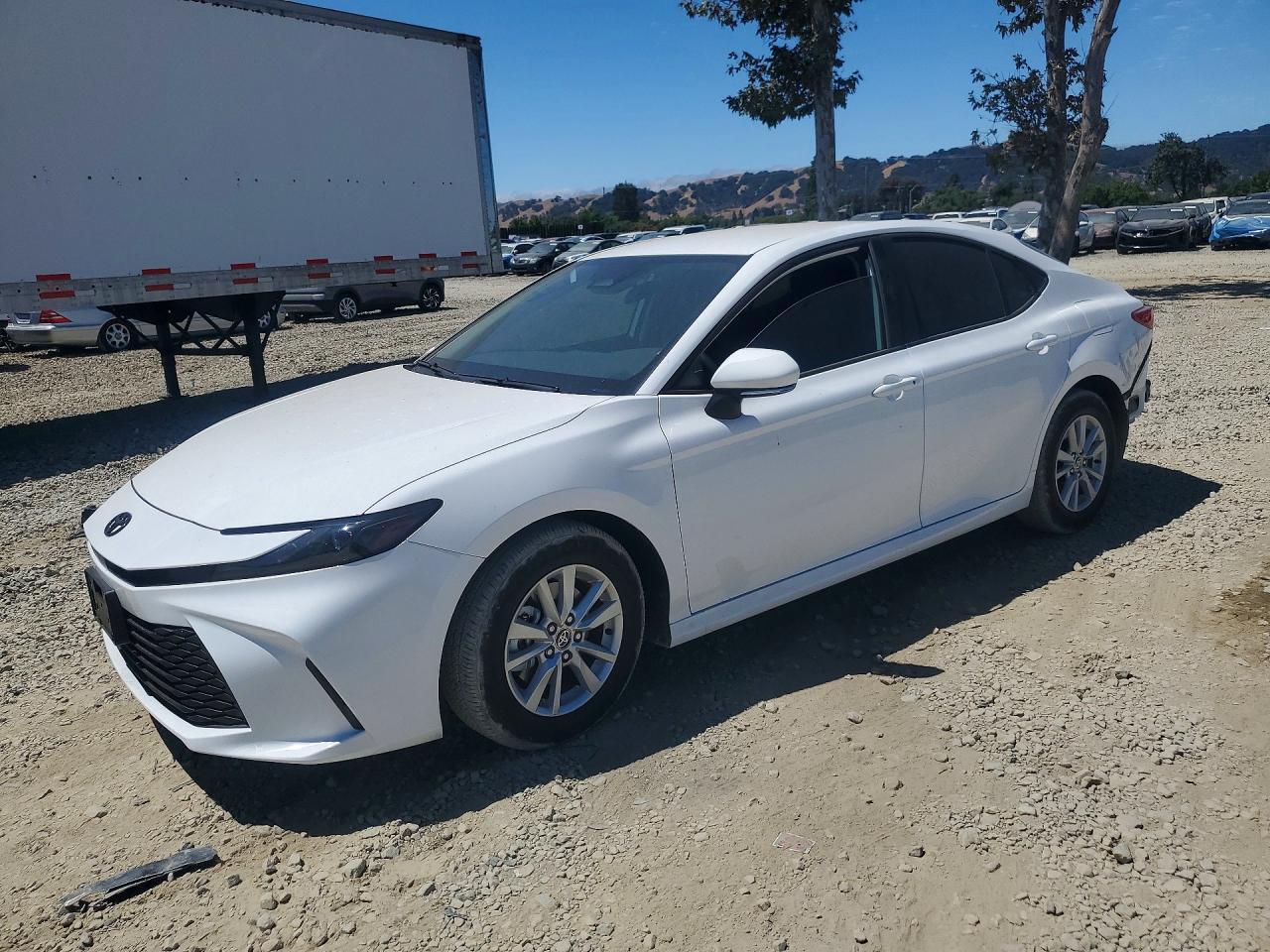 2026 TOYOTA CAMRY