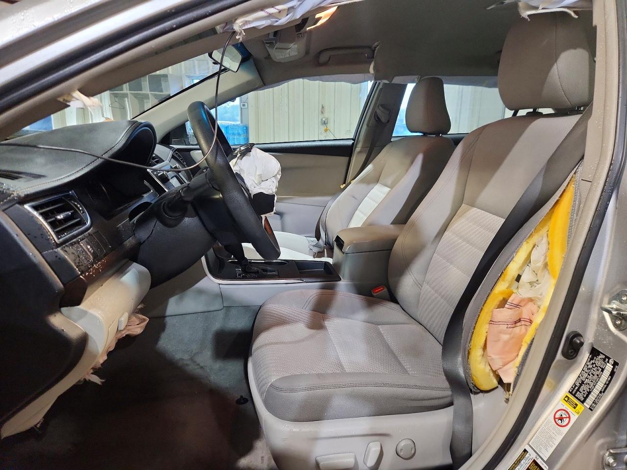 2016 TOYOTA CAMRY