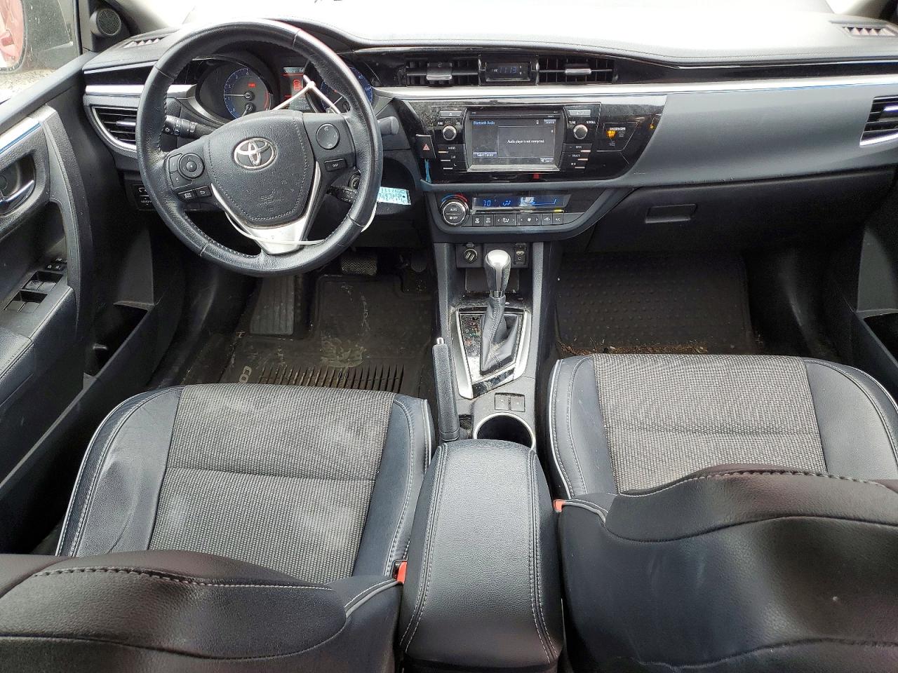 2016 TOYOTA COROLLA