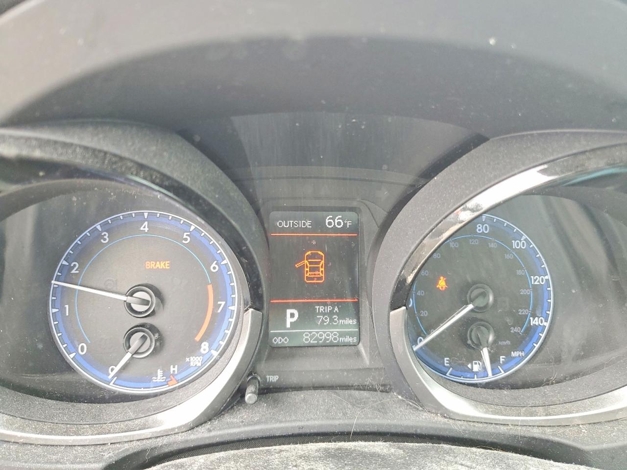 2016 TOYOTA COROLLA