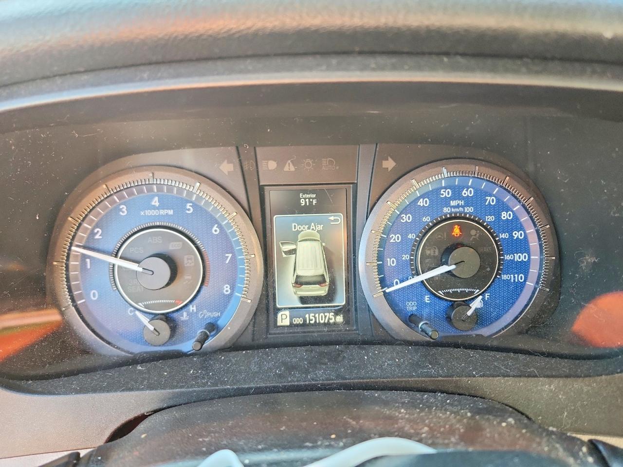 2015 TOYOTA SIENNA