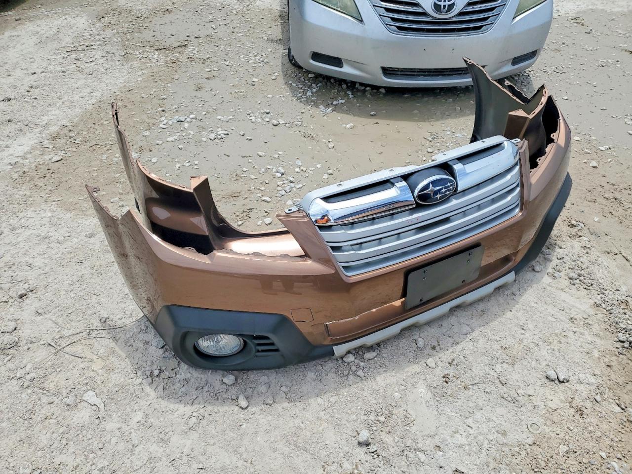 2013 SUBARU OUTBACK