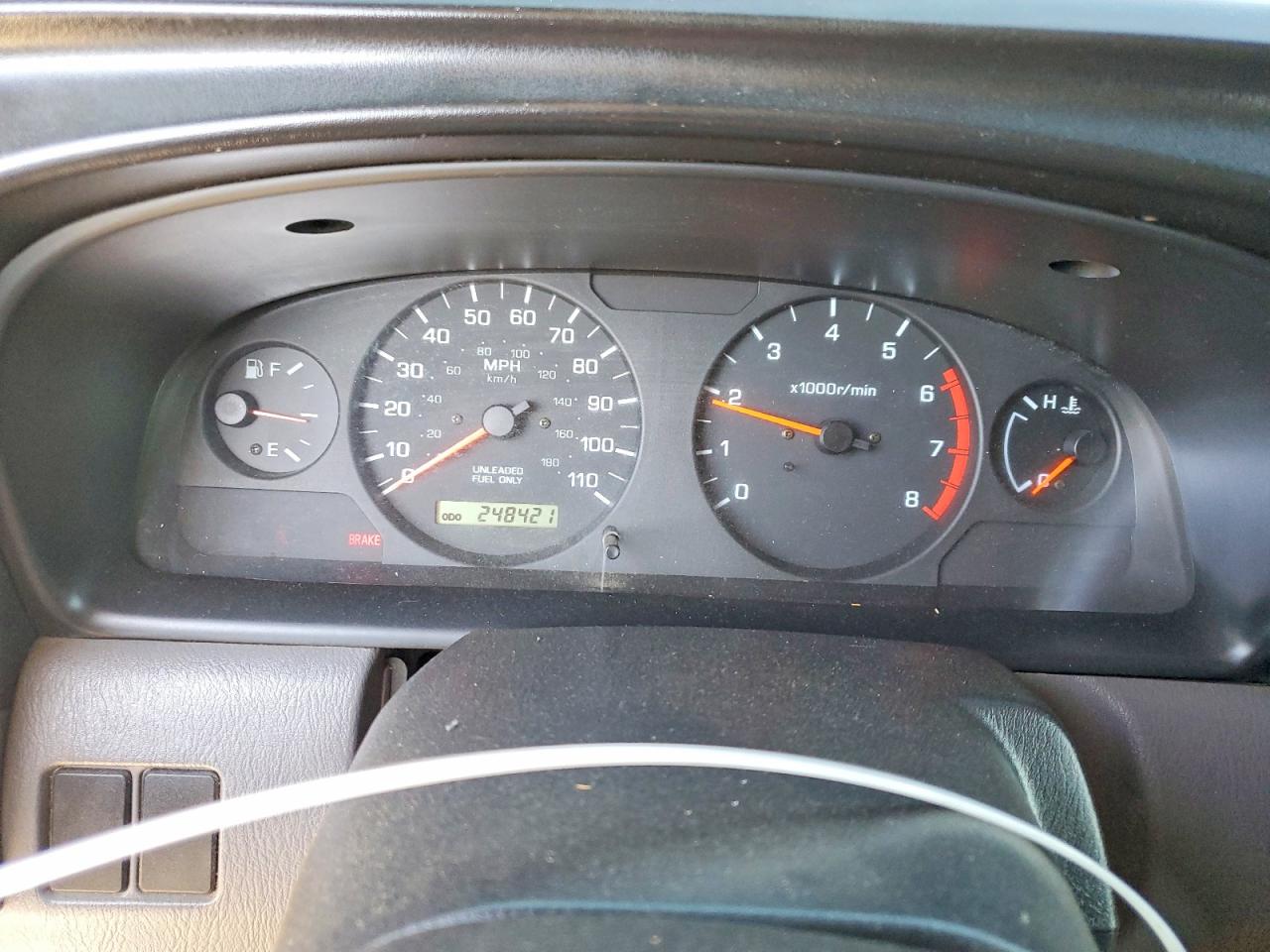 2000 NISS FRONTIER