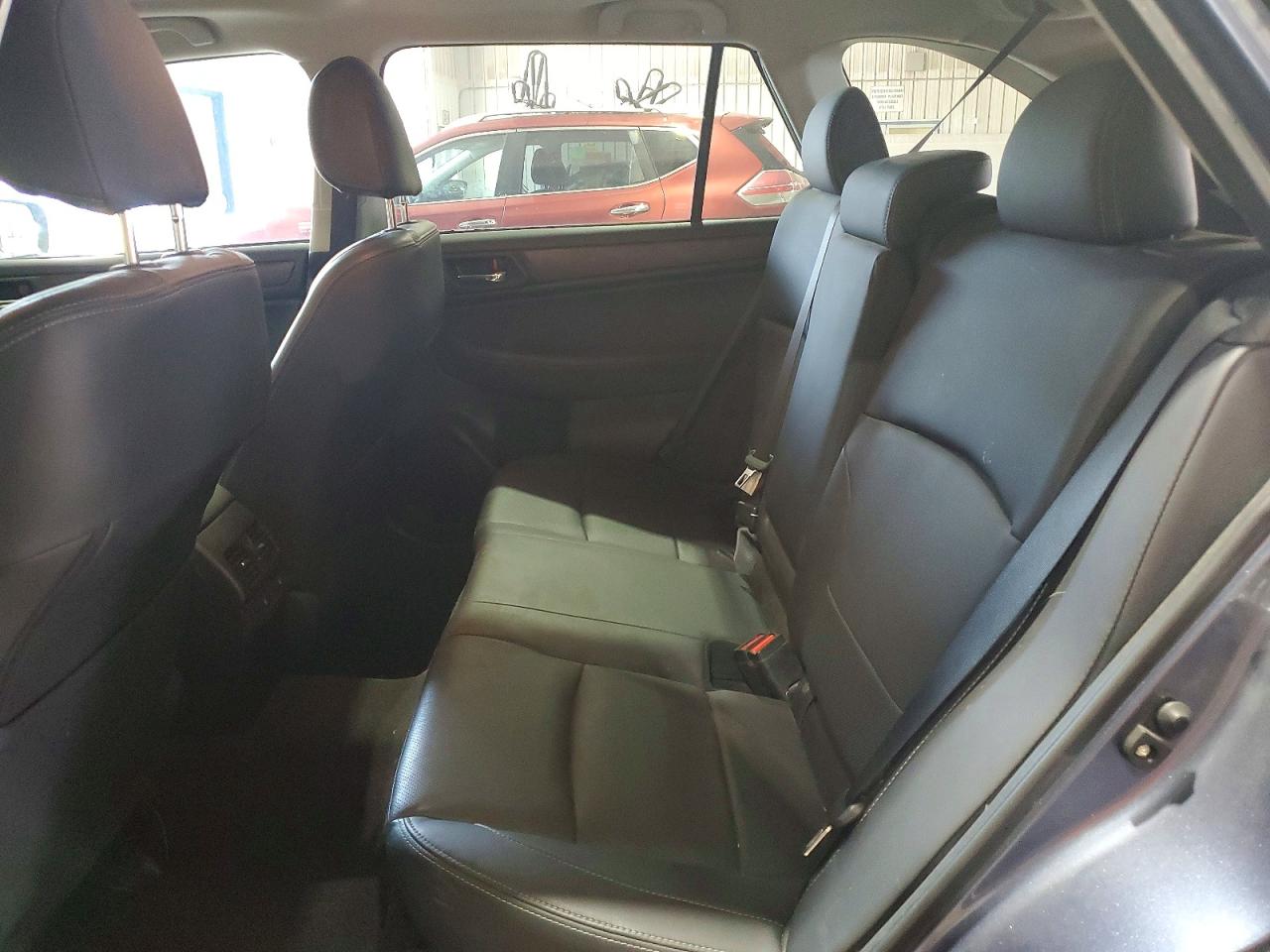 2017 SUBARU OUTBACK