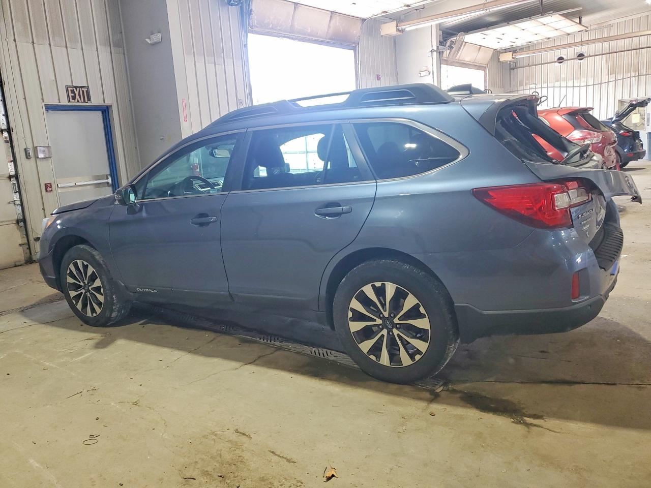 2017 SUBARU OUTBACK