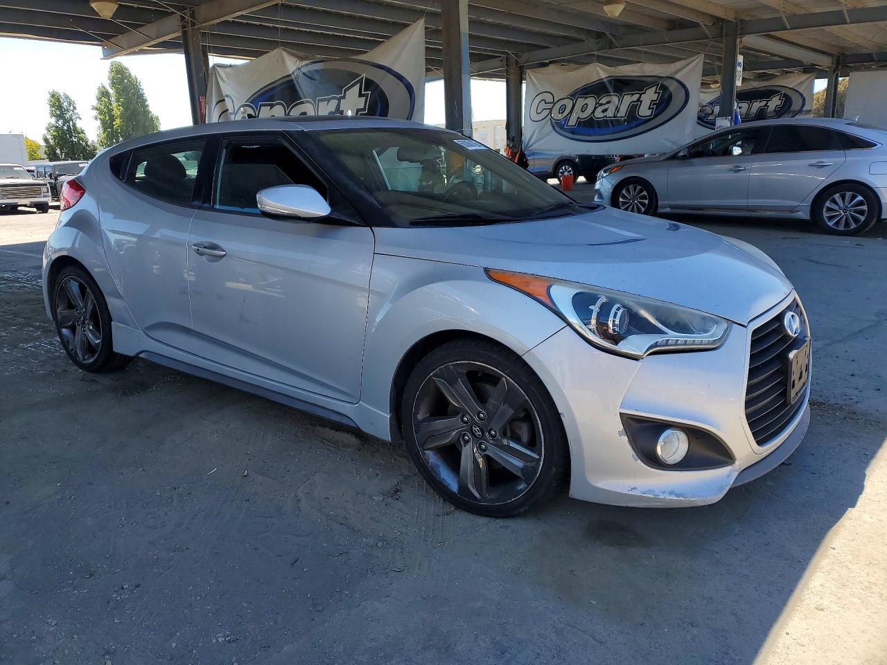 2015 HYUNDAI VELOSTER