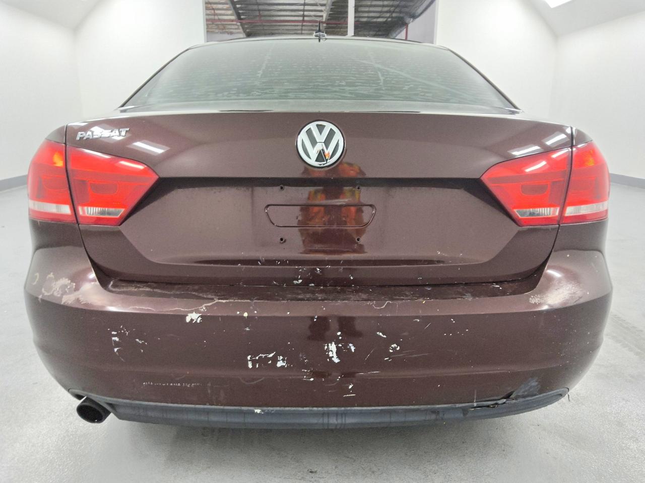 2013 VOLKSWAGEN PASSAT