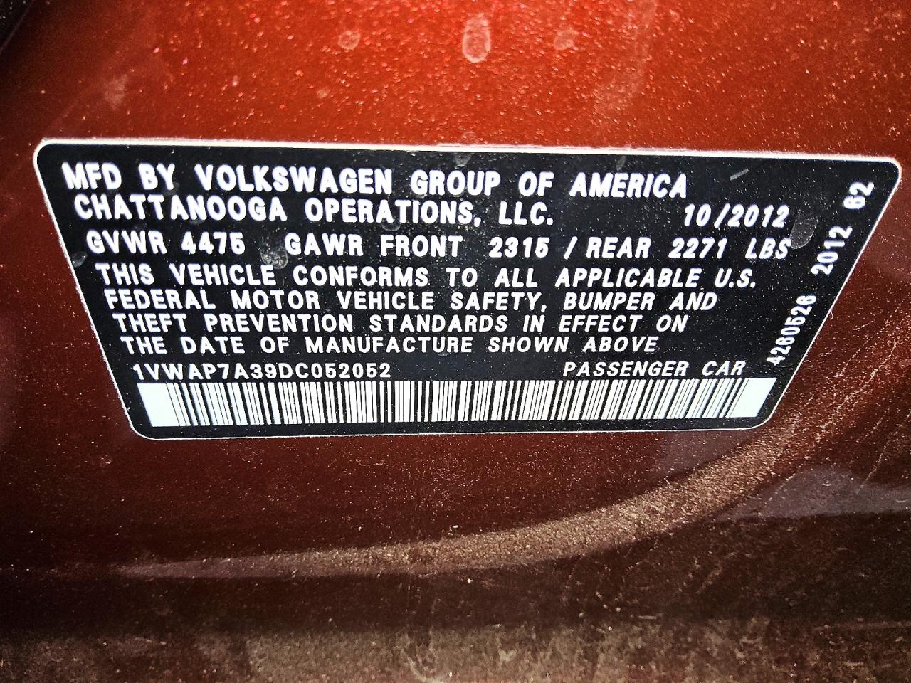 2013 VOLKSWAGEN PASSAT