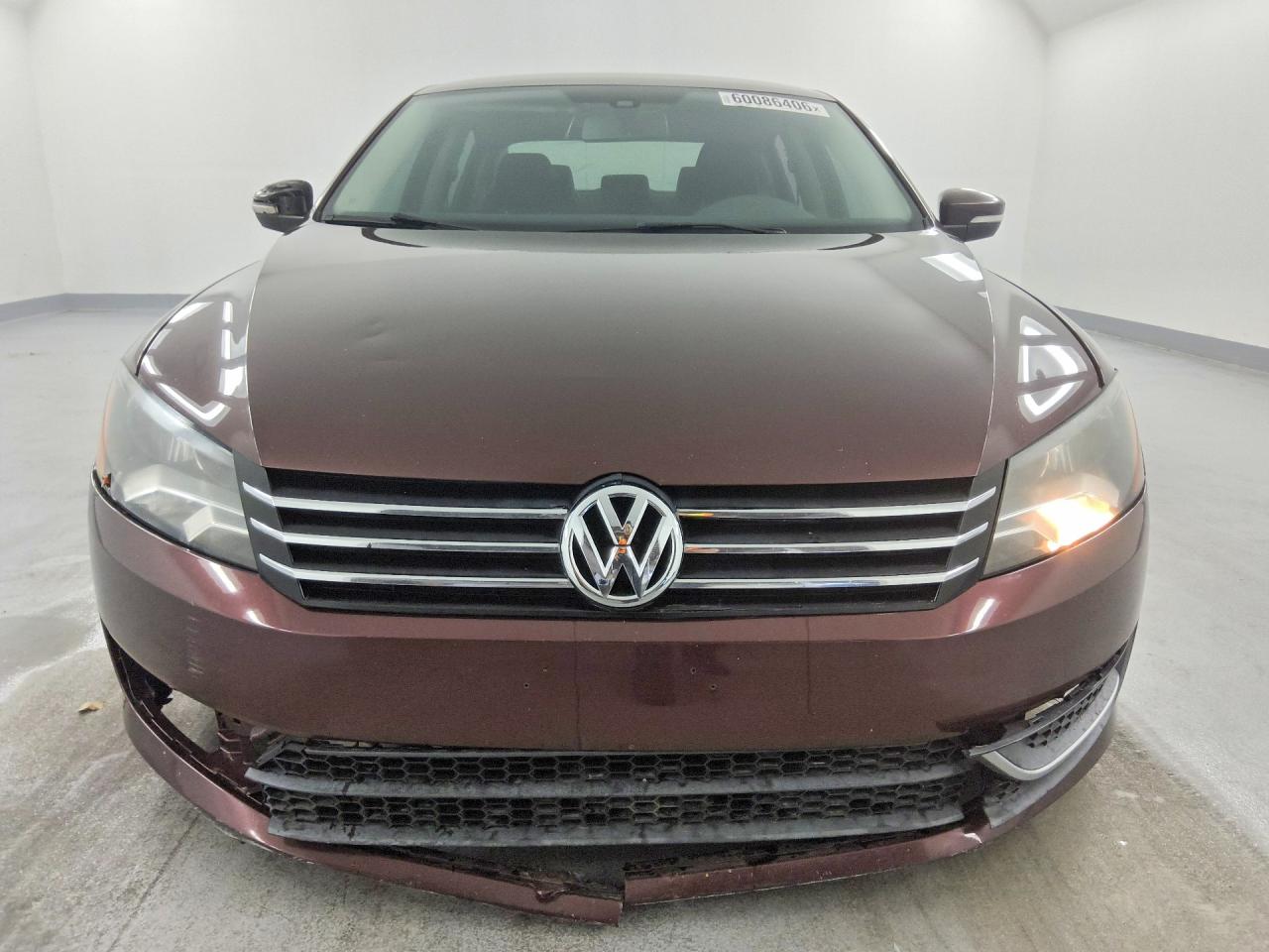 2013 VOLKSWAGEN PASSAT