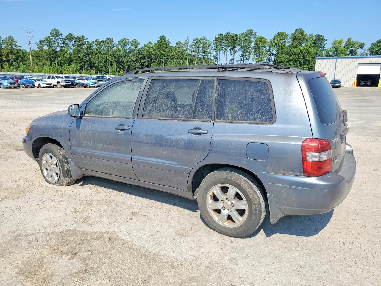 2004 TOYOTA HIGHLANDER