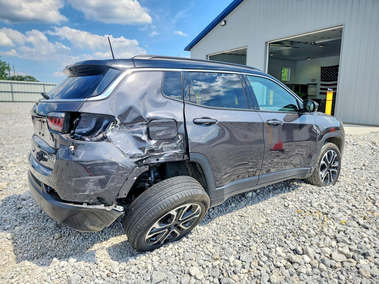 2024 JEEP COMPASS