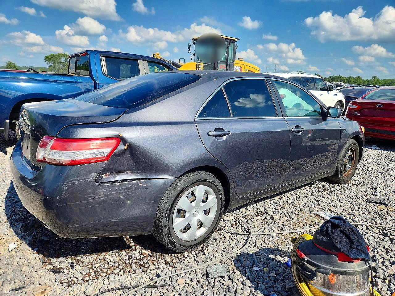 2011 TOYOTA CAMRY