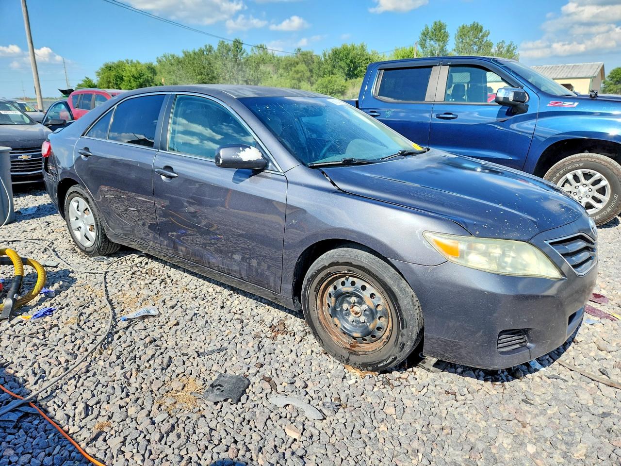 2011 TOYOTA CAMRY