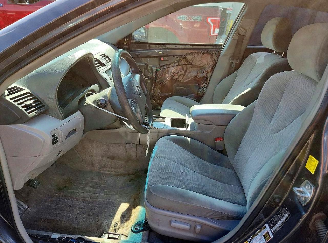 2011 TOYOTA CAMRY