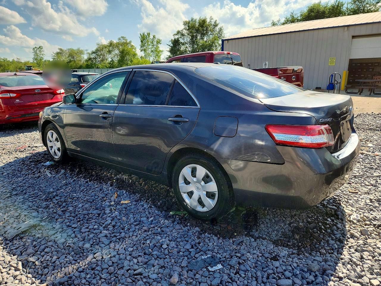 2011 TOYOTA CAMRY