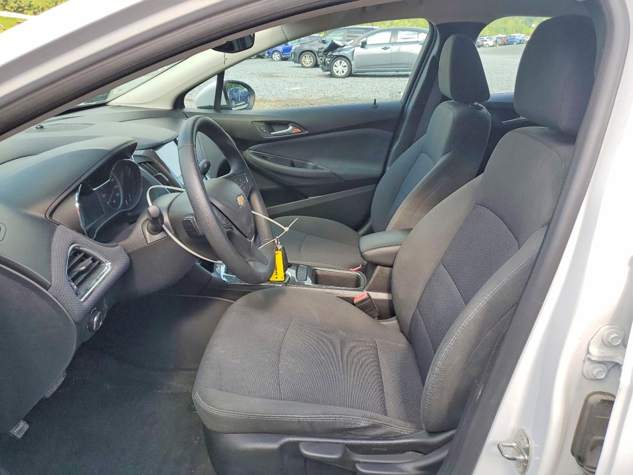 2017 CHEVROLET CRUZE