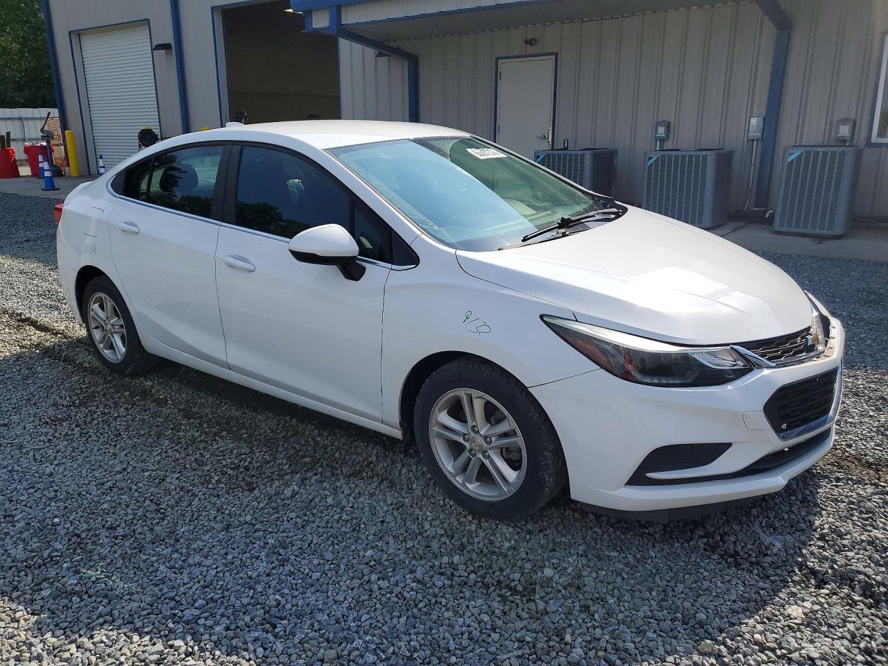 2017 CHEVROLET CRUZE