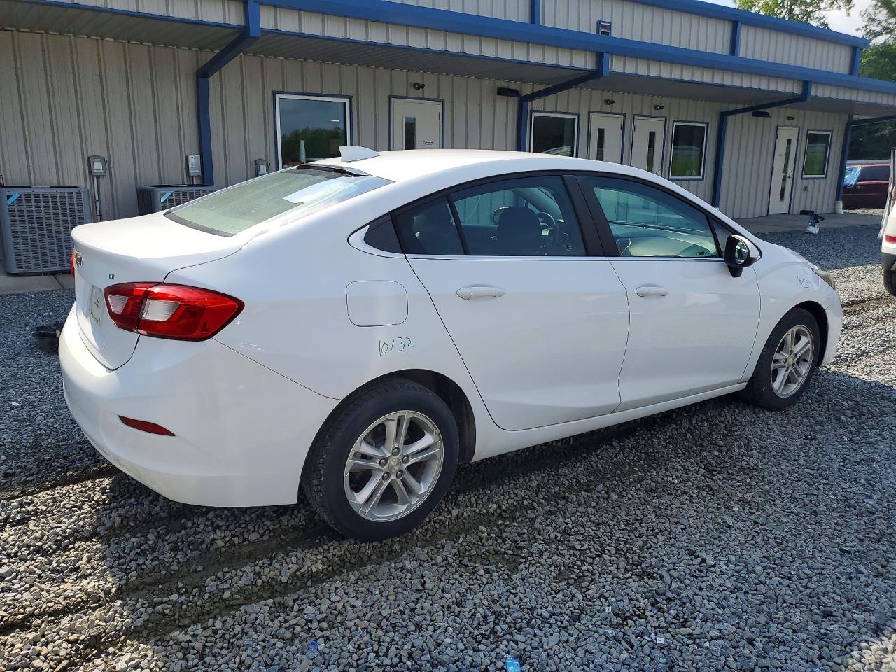 2017 CHEVROLET CRUZE