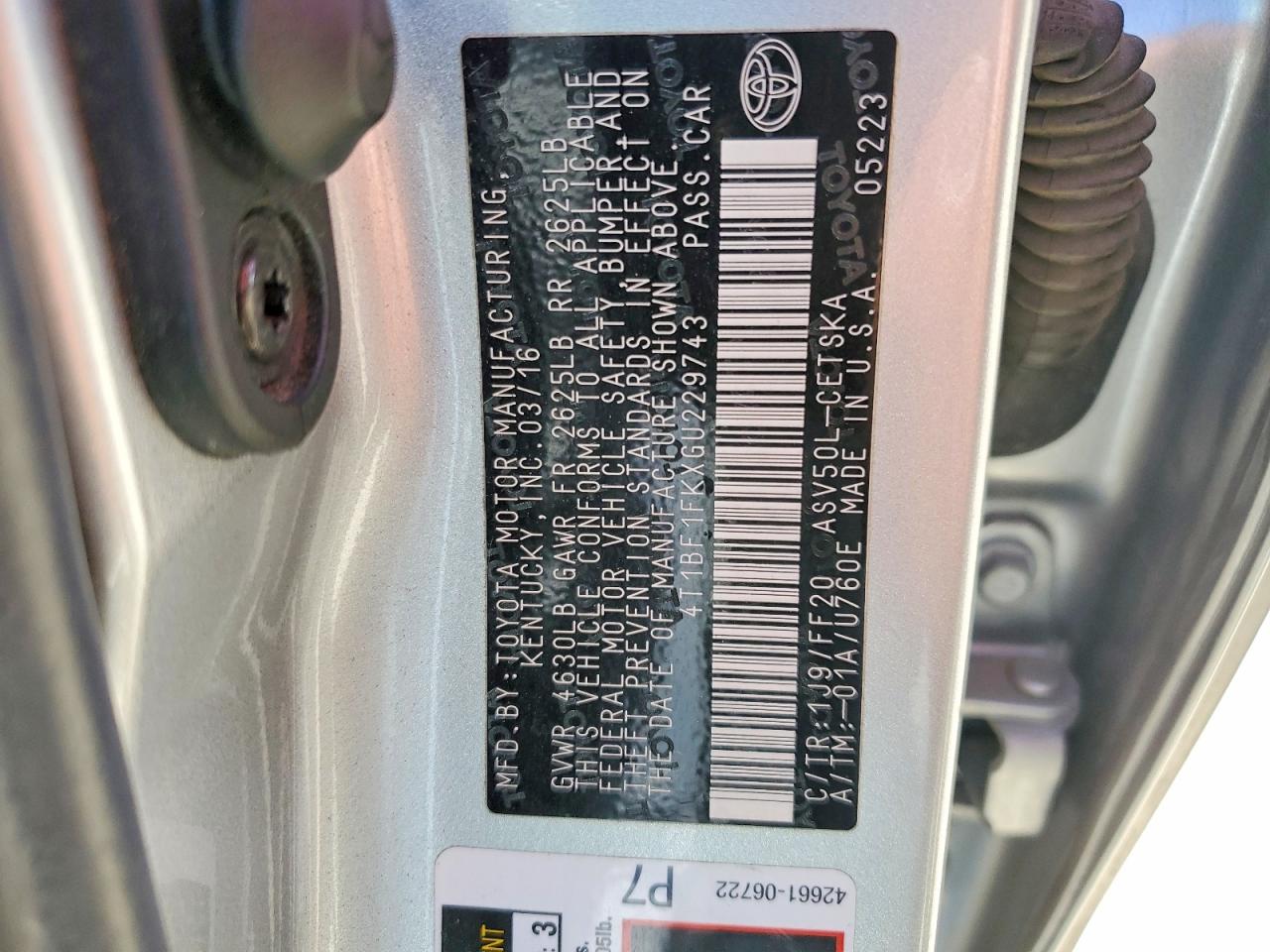 2016 TOYOTA CAMRY