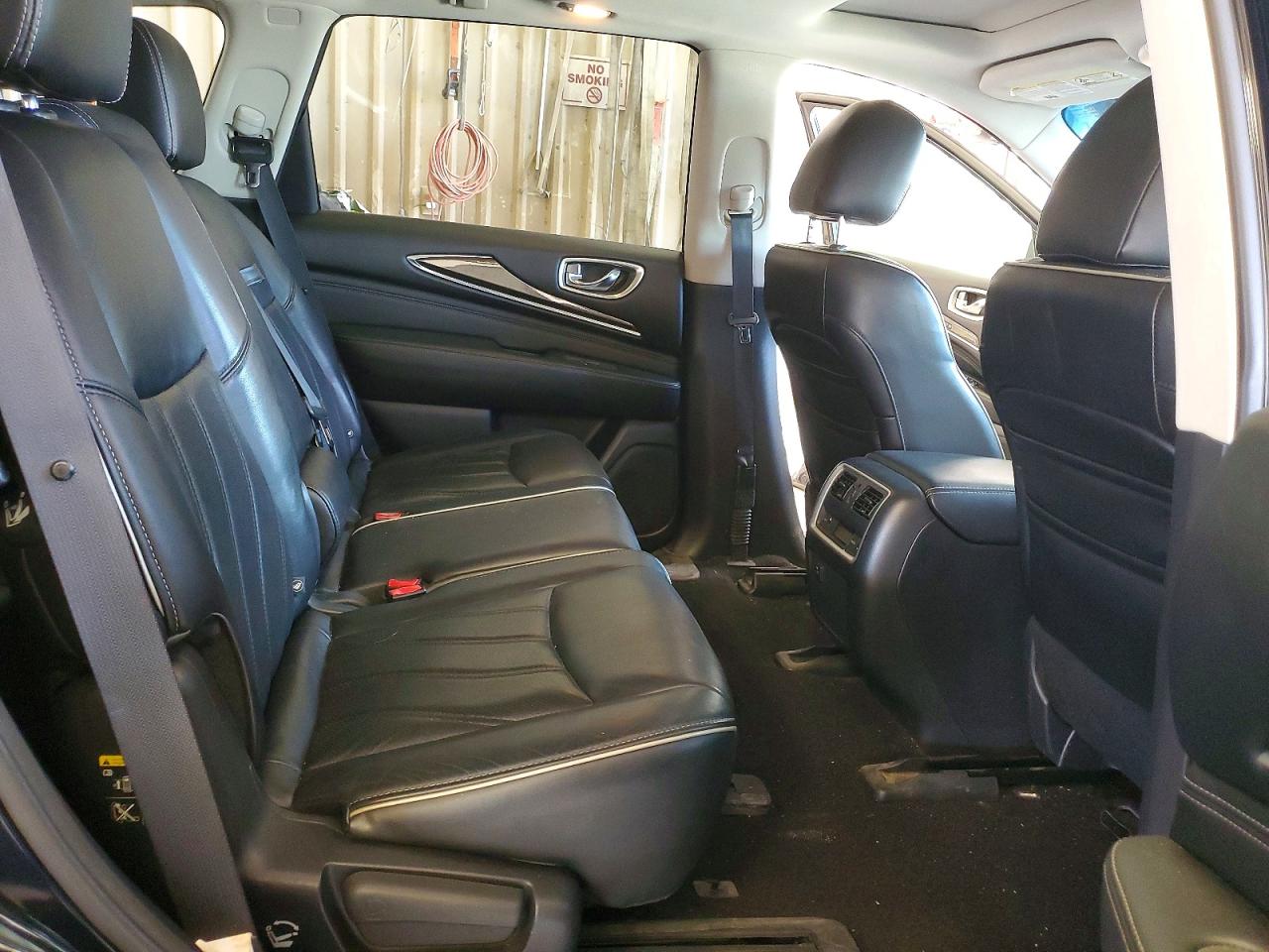 2016 INFINITI QX60
