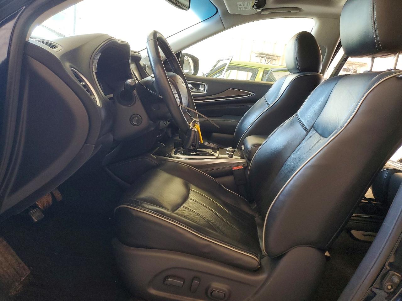 2016 INFINITI QX60
