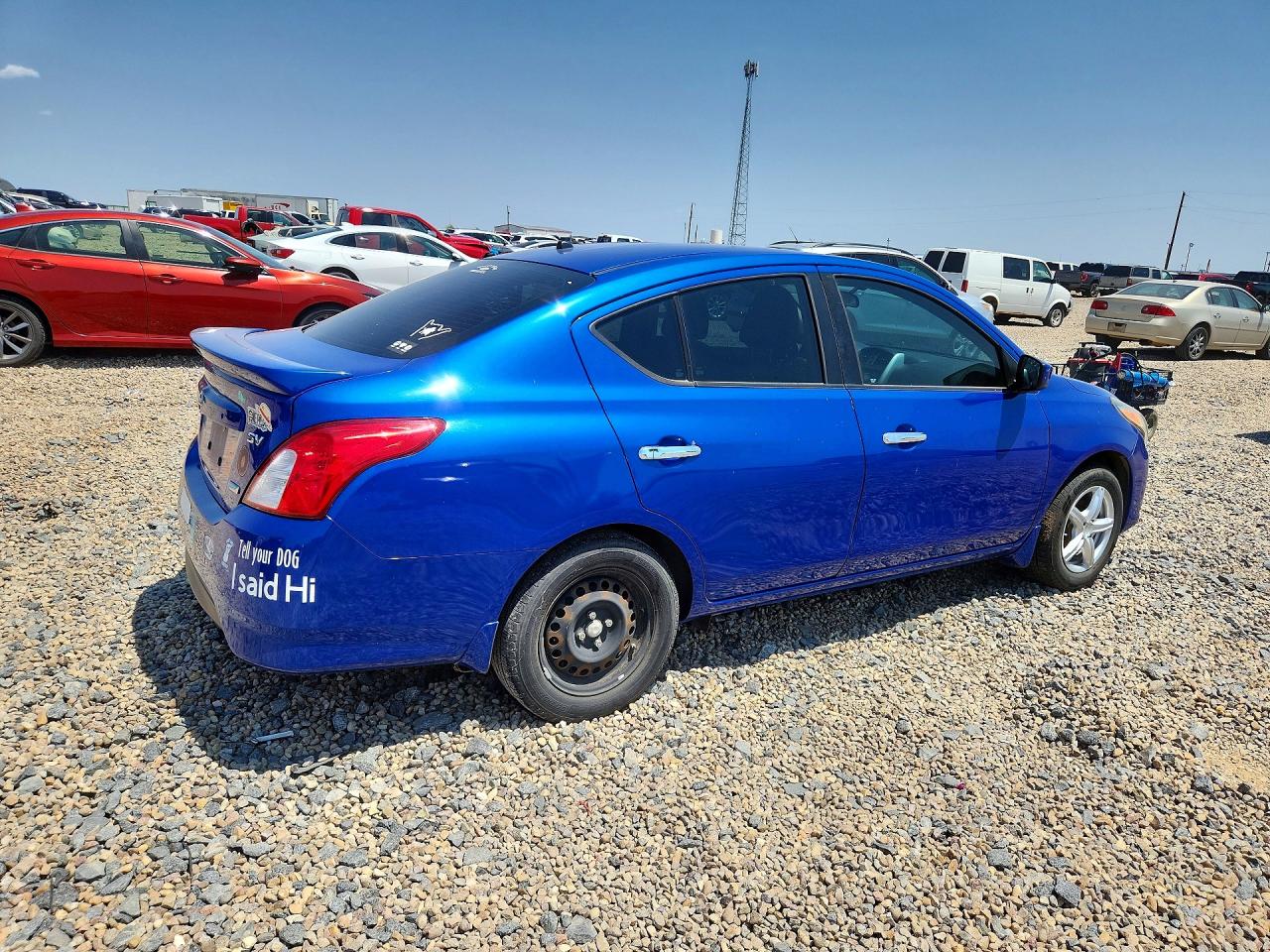 2016 NISSAN VERSA