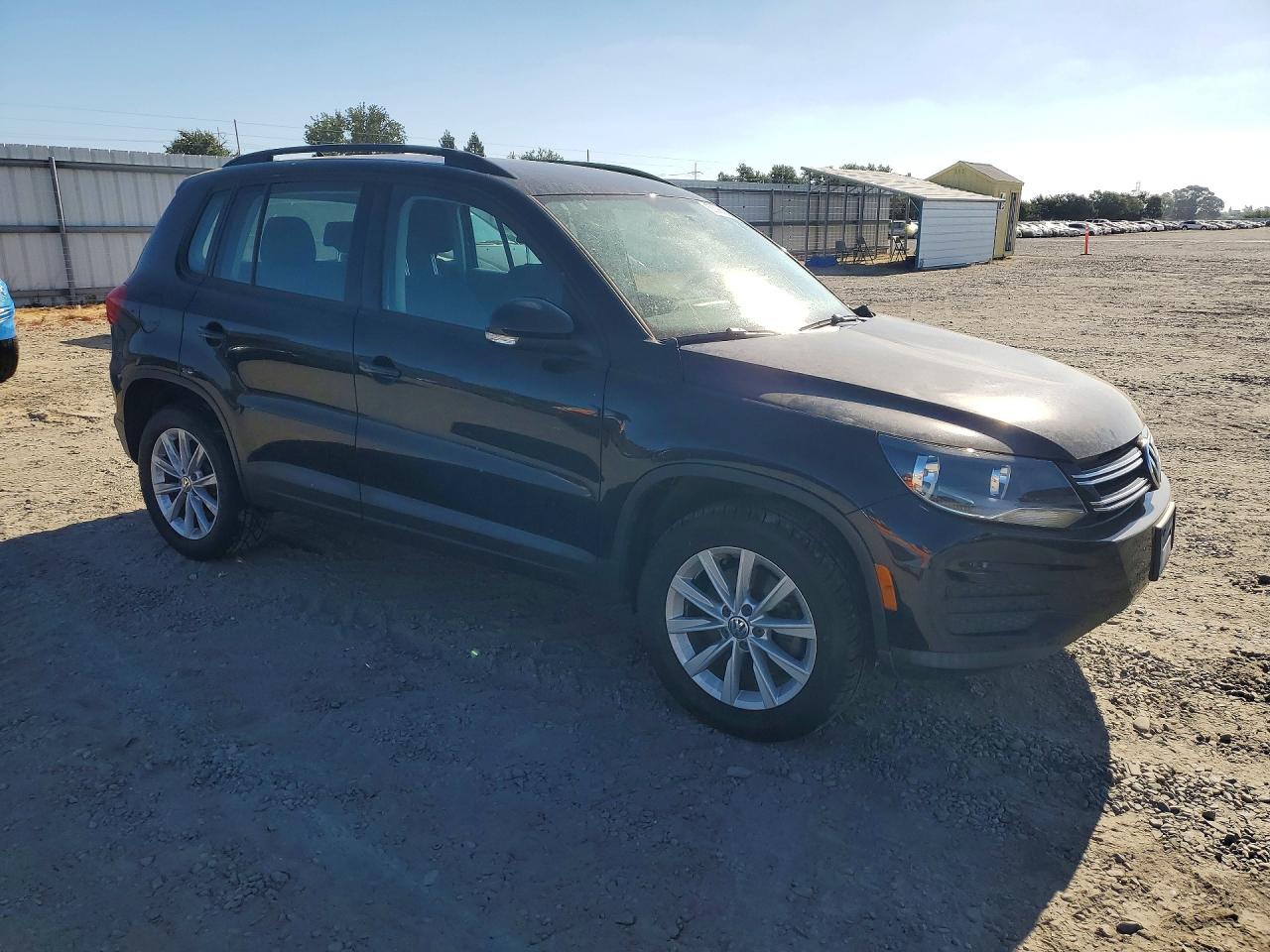 2017 VOLKSWAGEN TIGUAN